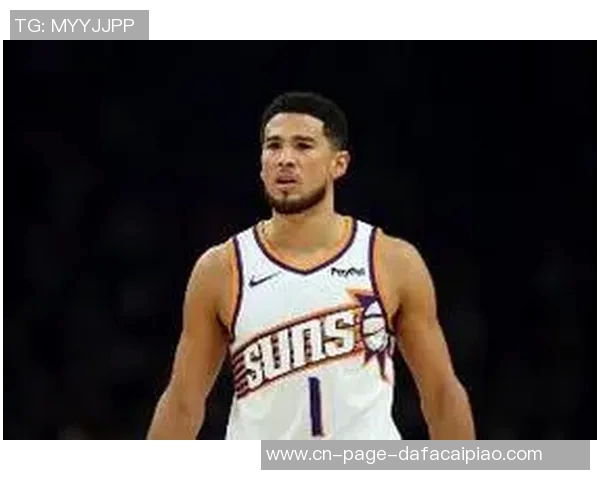 布克表现平平13投5中贡献21分8篮板6助攻罚球命中率高达818